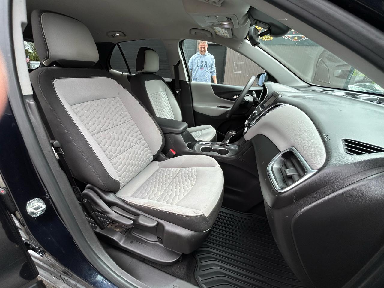 Chevrolet Equinox LS 2WD 2020