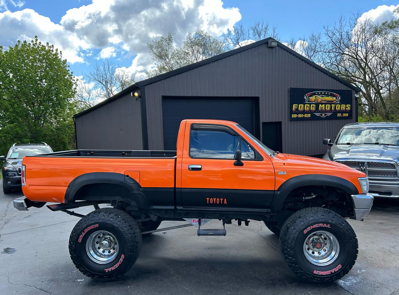 Toyota Pickup DLX V6 Reg. Cab Short Bed 4WD 1990