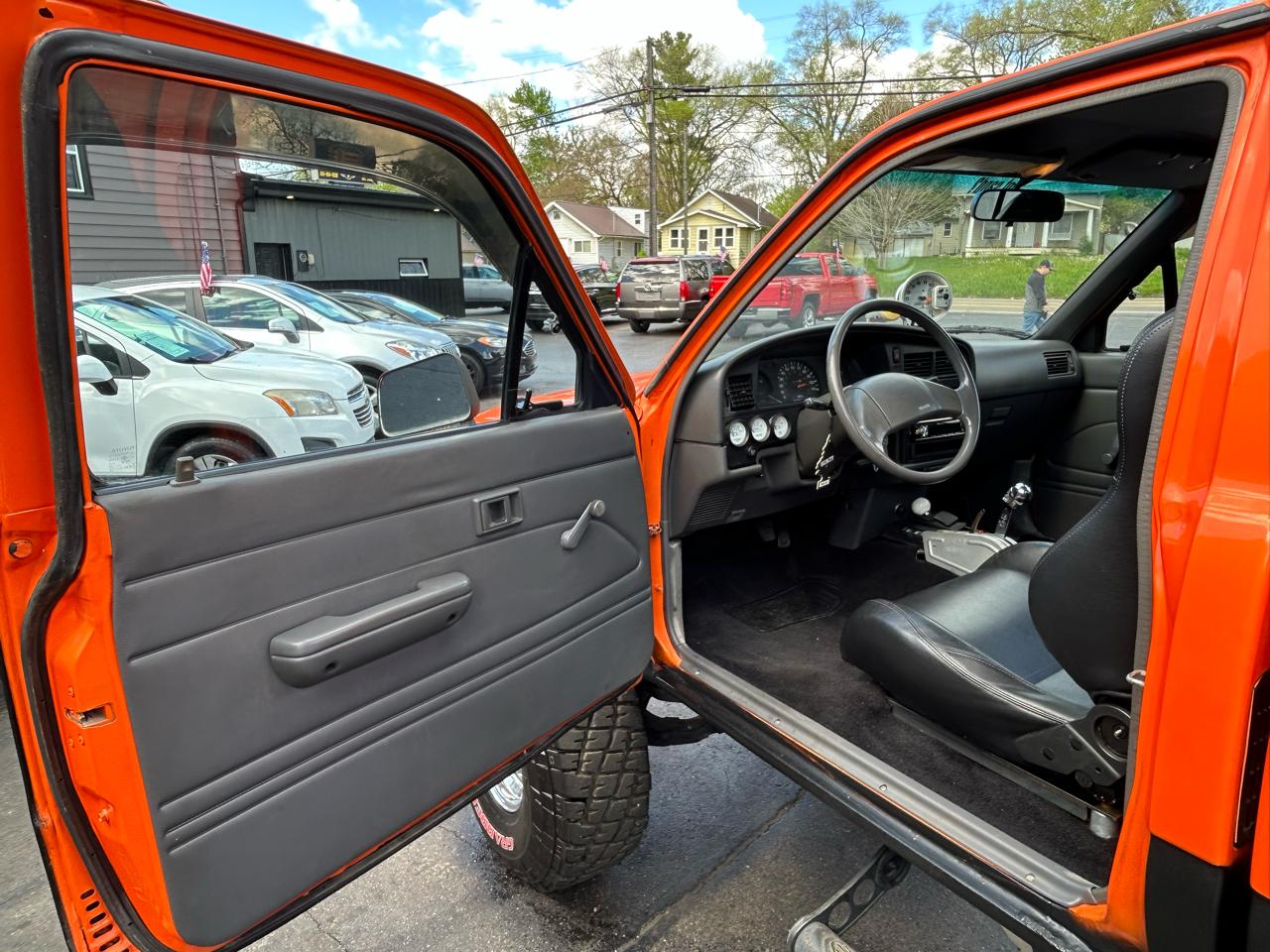 Toyota Pickup DLX V6 Reg. Cab Short Bed 4WD 1990