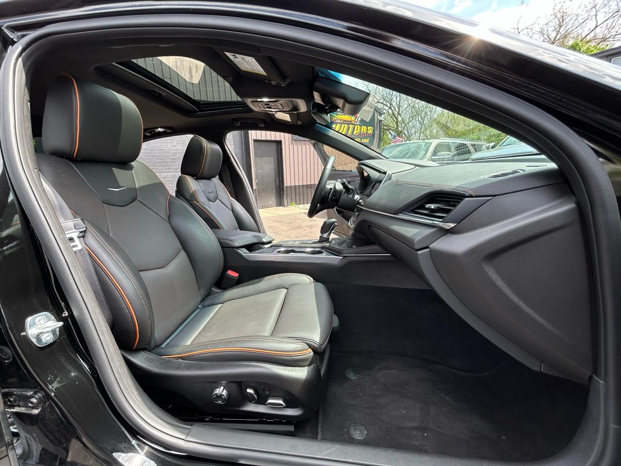 Cadillac CT4 Sport 2025