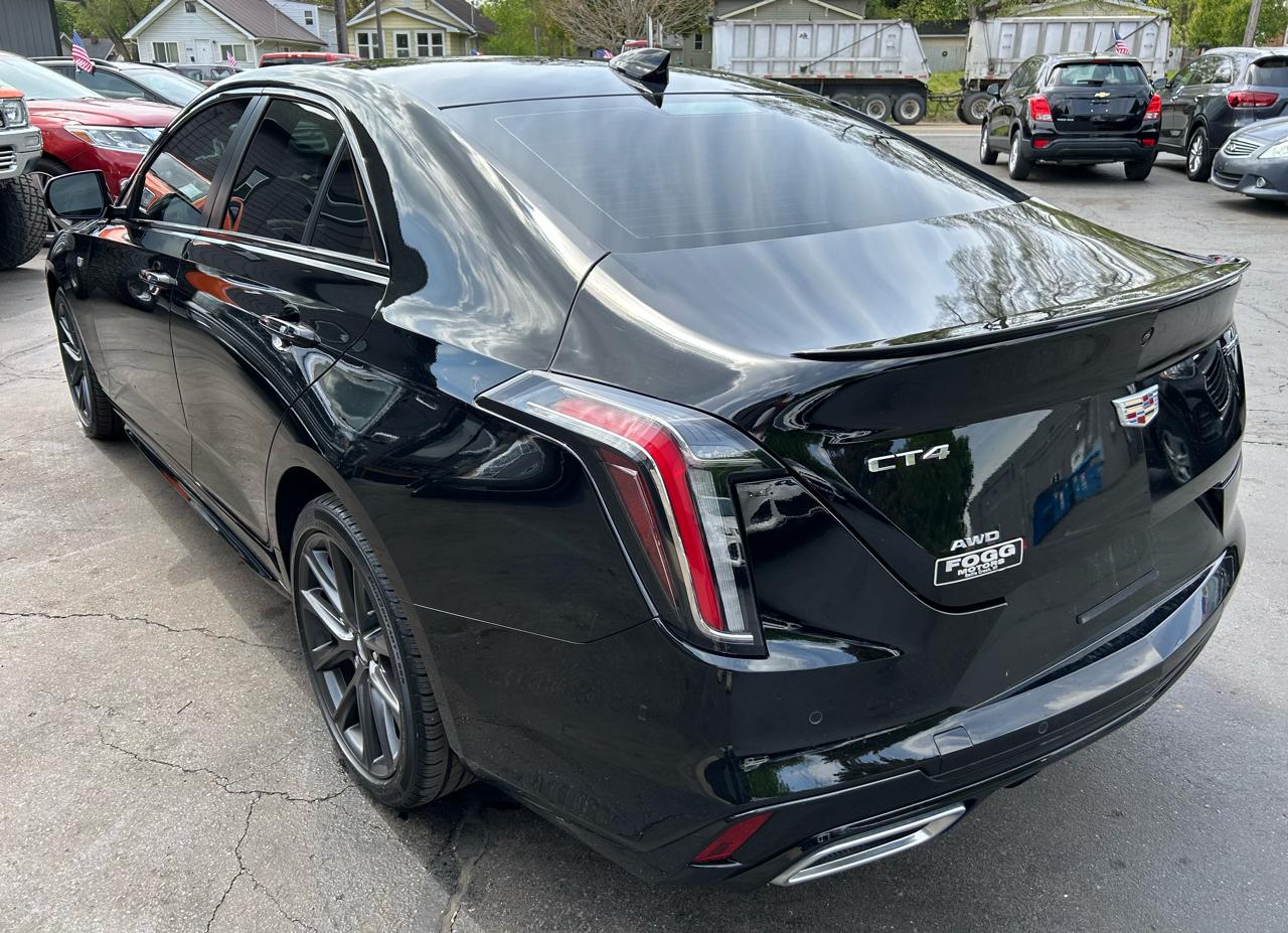 Cadillac CT4 Sport 2025