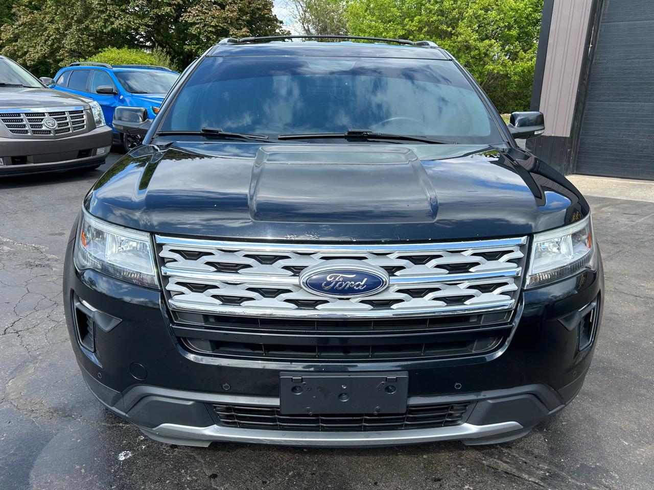 Ford Explorer XLT 4WD 2018