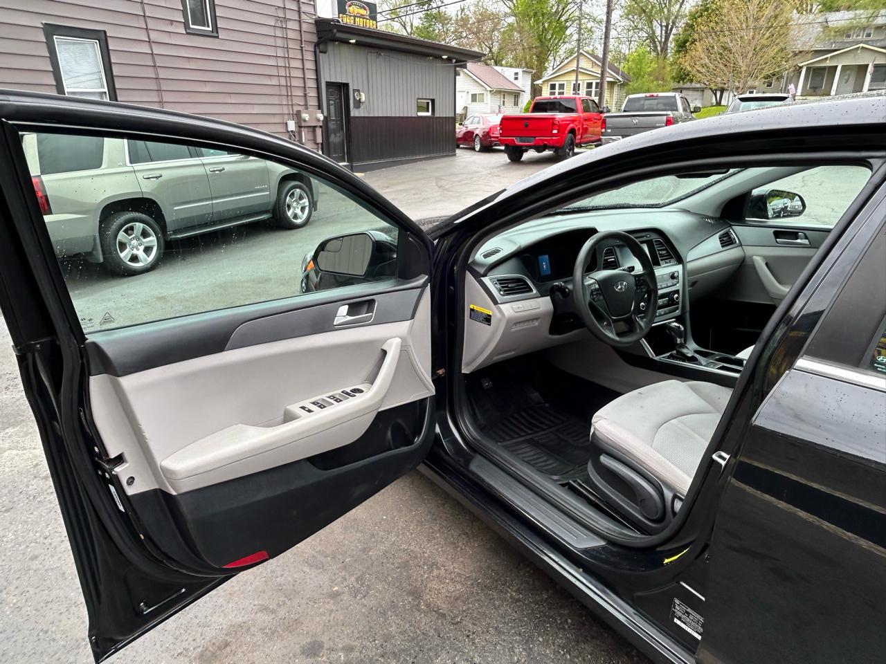 Hyundai Sonata SE 2016