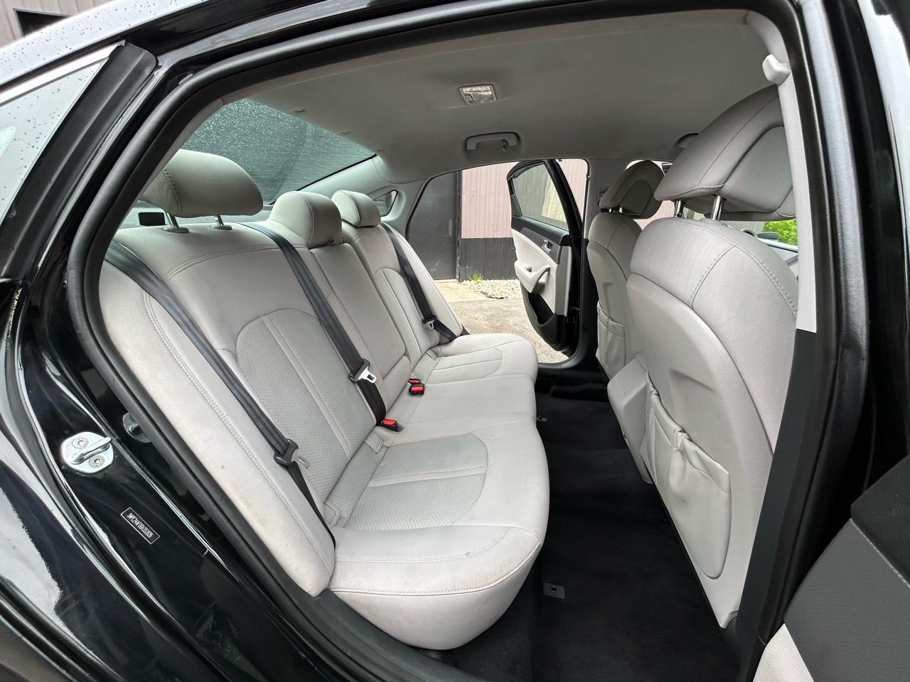 Hyundai Sonata SE 2016