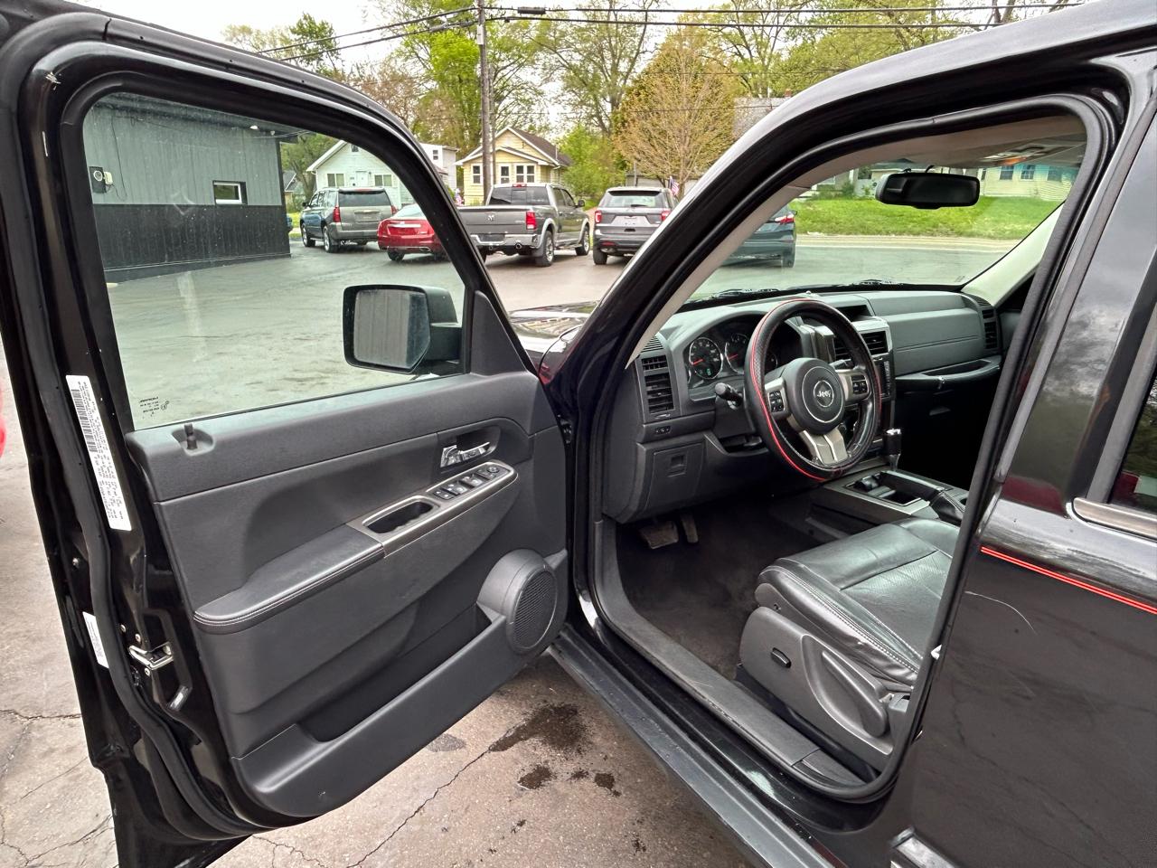 Jeep Liberty Limited Jet 4WD 2012