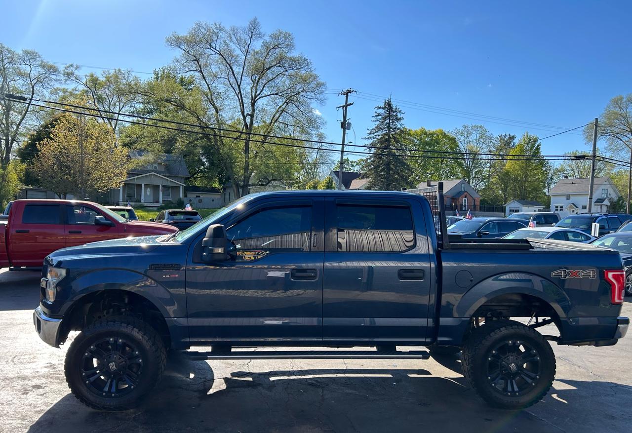 Ford F-150 XL SuperCrew 5.5-ft. Bed 4WD 2015