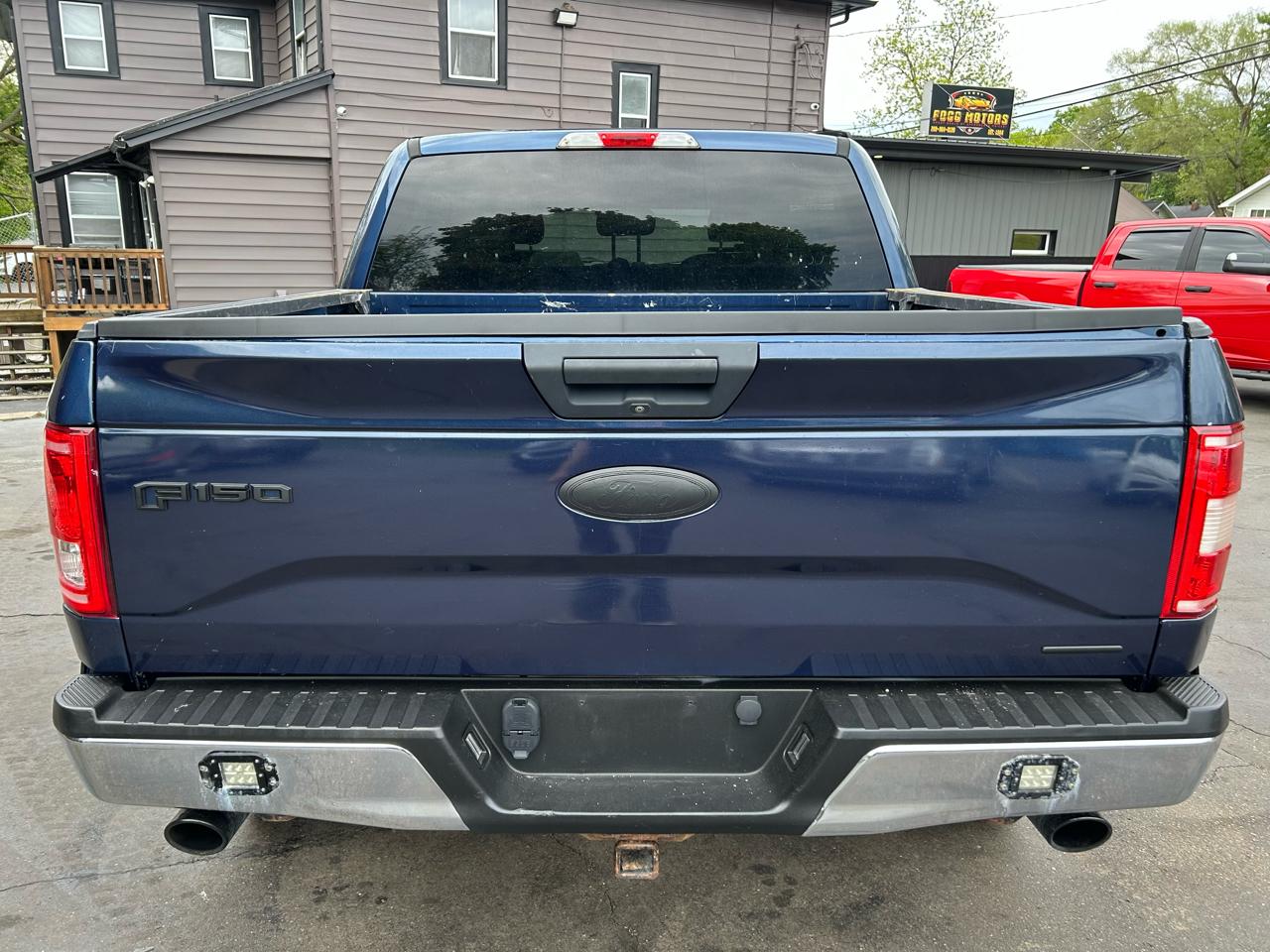 Ford F-150 XLT SuperCrew 4WD 2015