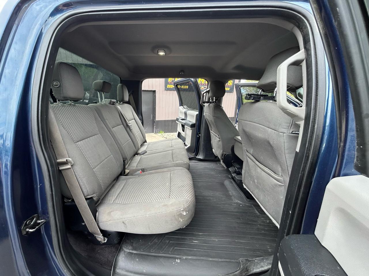 Ford F-150 XLT SuperCrew 4WD 2015