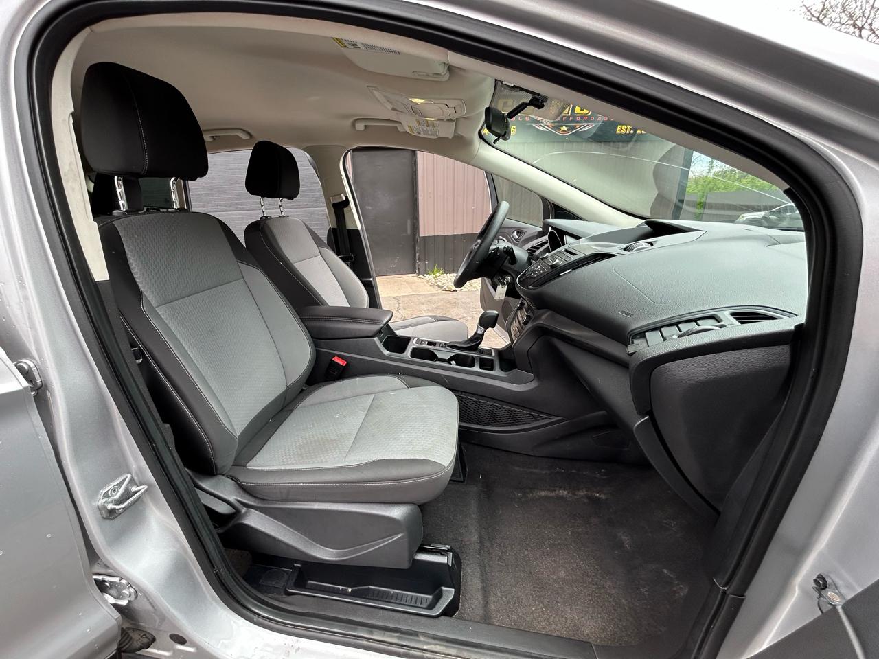 Ford Escape SE 4WD 2017