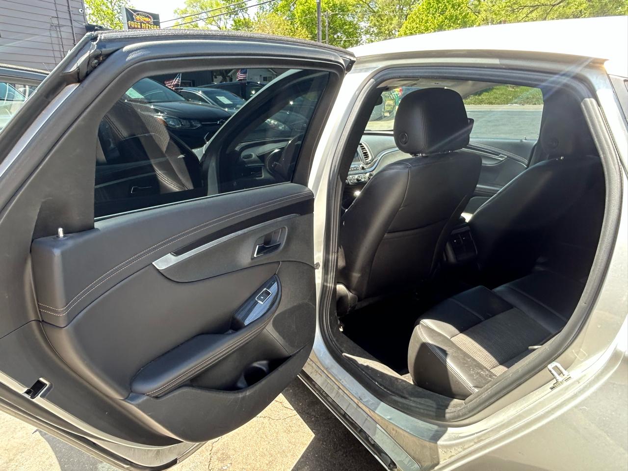 Chevrolet Impala LT 2017