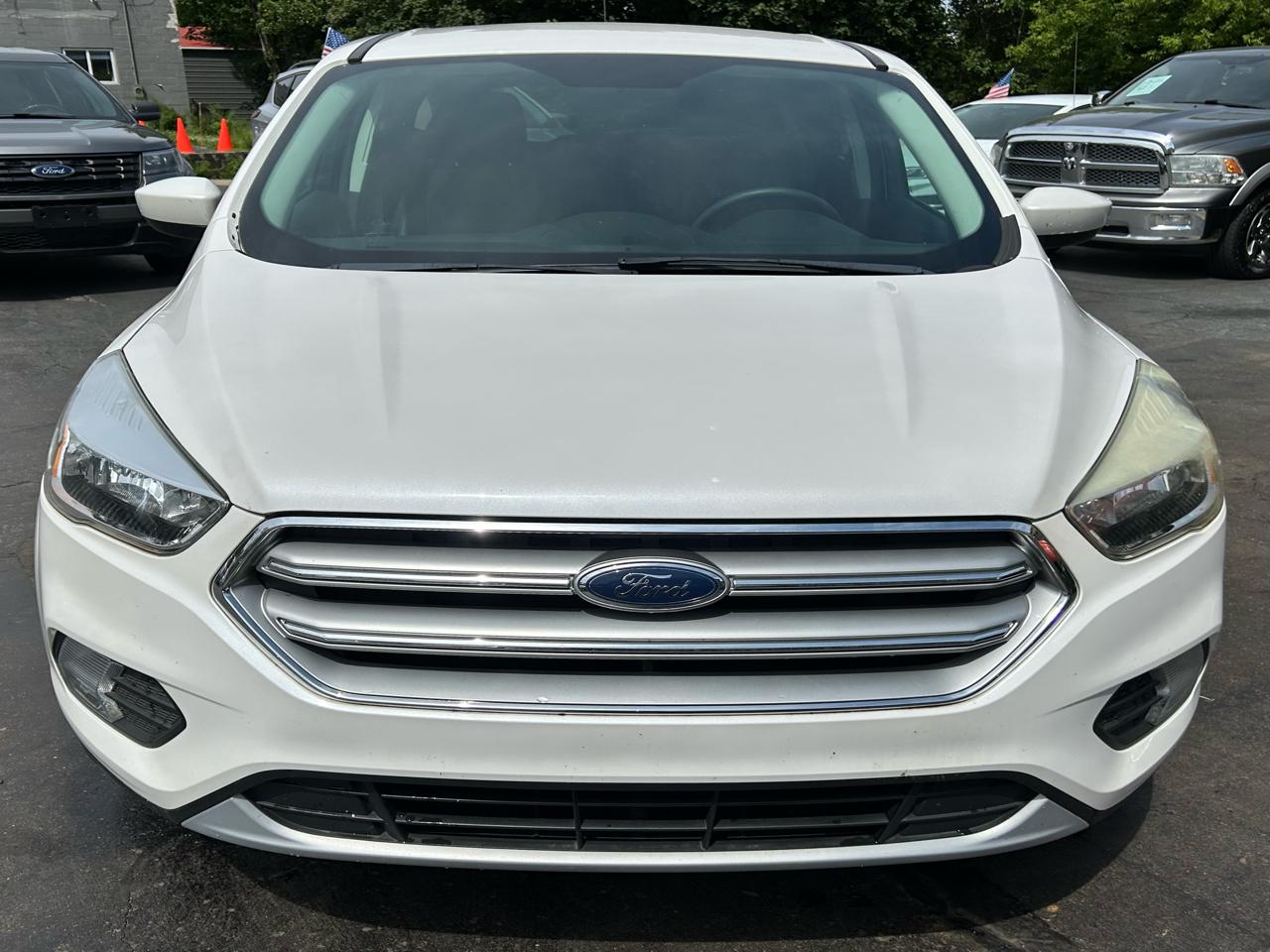 Ford Escape SE FWD 2017