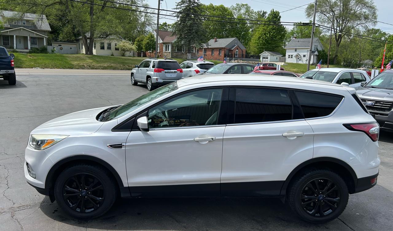 Ford Escape SE FWD 2017