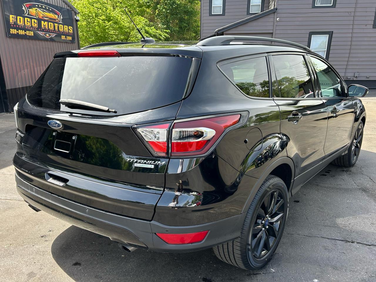 Ford Escape Titanium FWD 2017