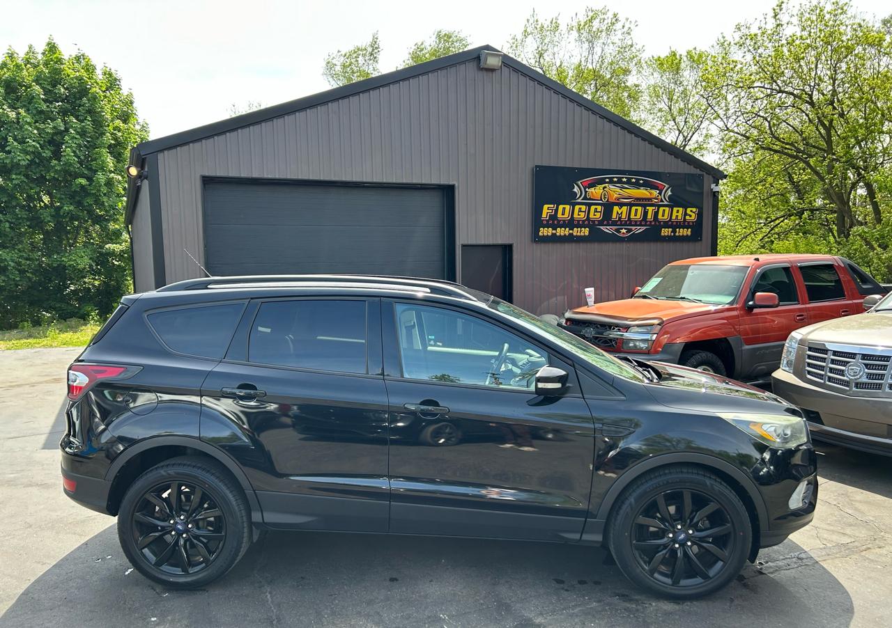 Ford Escape Titanium FWD 2017