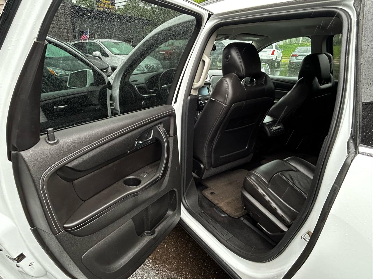 Chevrolet Traverse 2LT FWD 2017