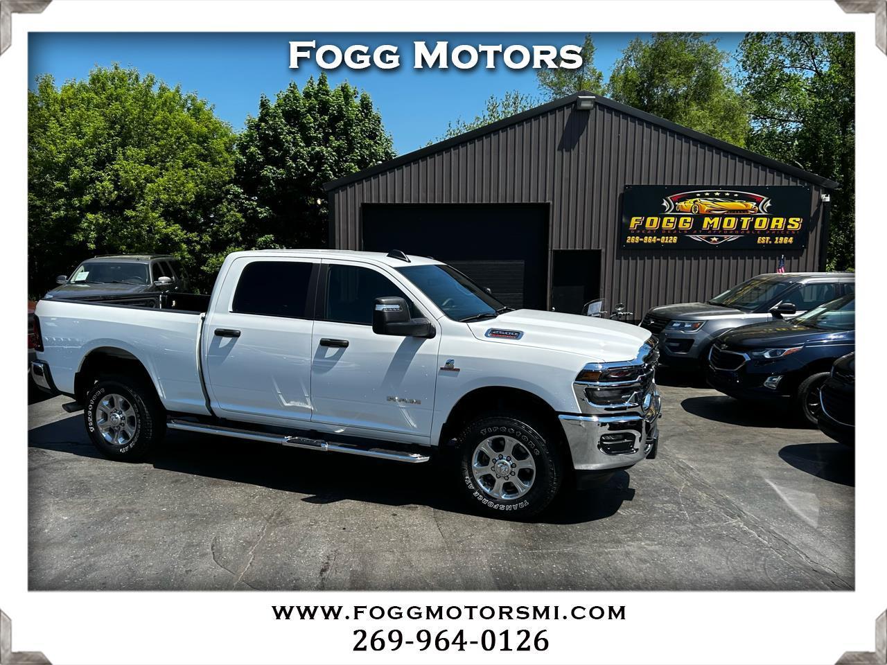 RAM 2500 Big Horn Crew Cab 4WD 2025