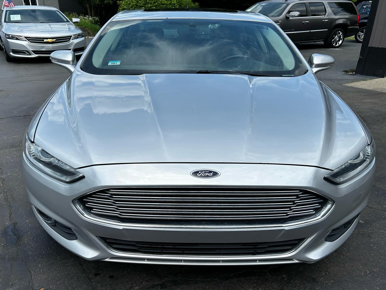 Ford Fusion Hybrid SE 2013