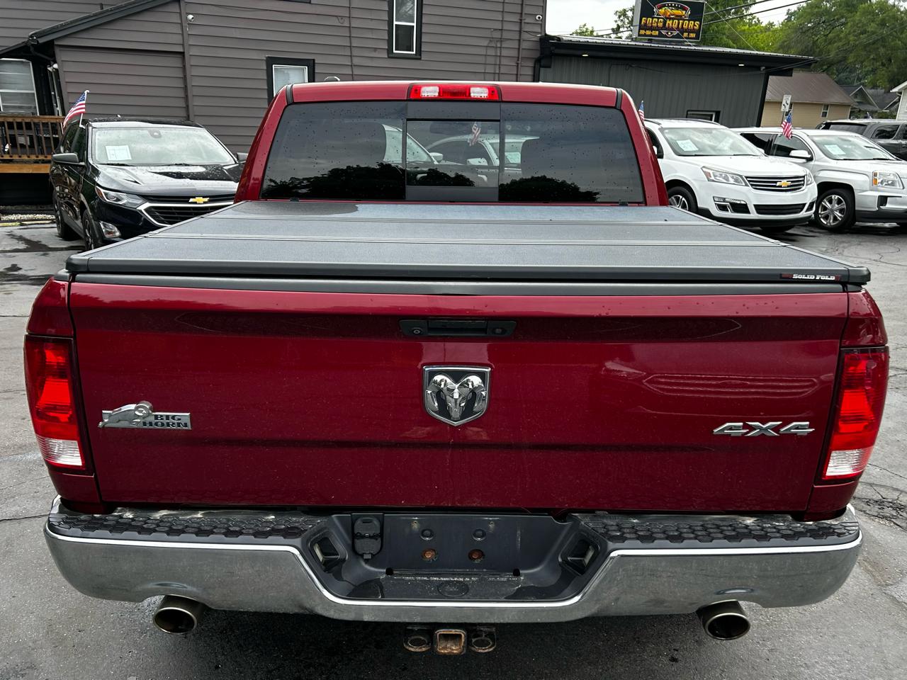RAM 1500 SLT Crew Cab SWB 4WD 2015