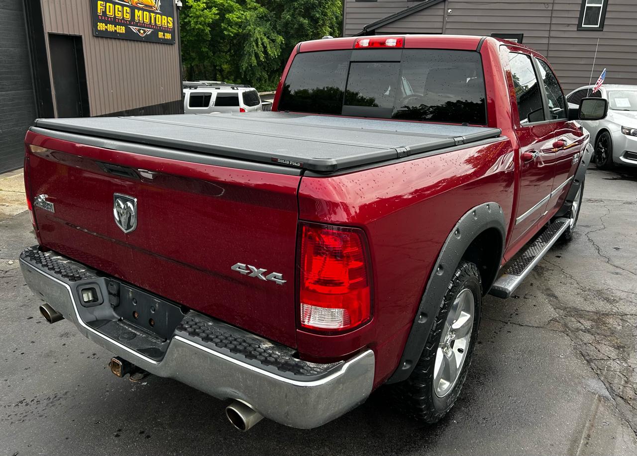 RAM 1500 SLT Crew Cab SWB 4WD 2015