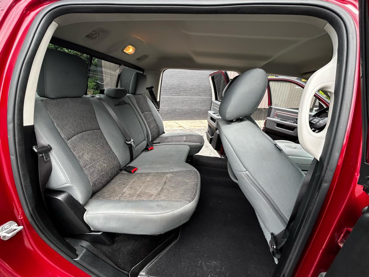 RAM 1500 SLT Crew Cab SWB 4WD 2015