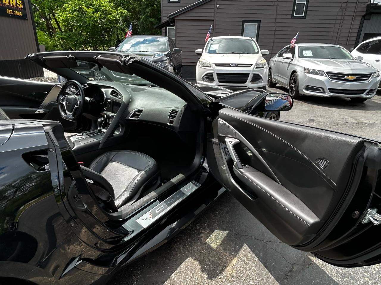 Chevrolet Corvette Grand Sport w/1LT Convertbile 2017