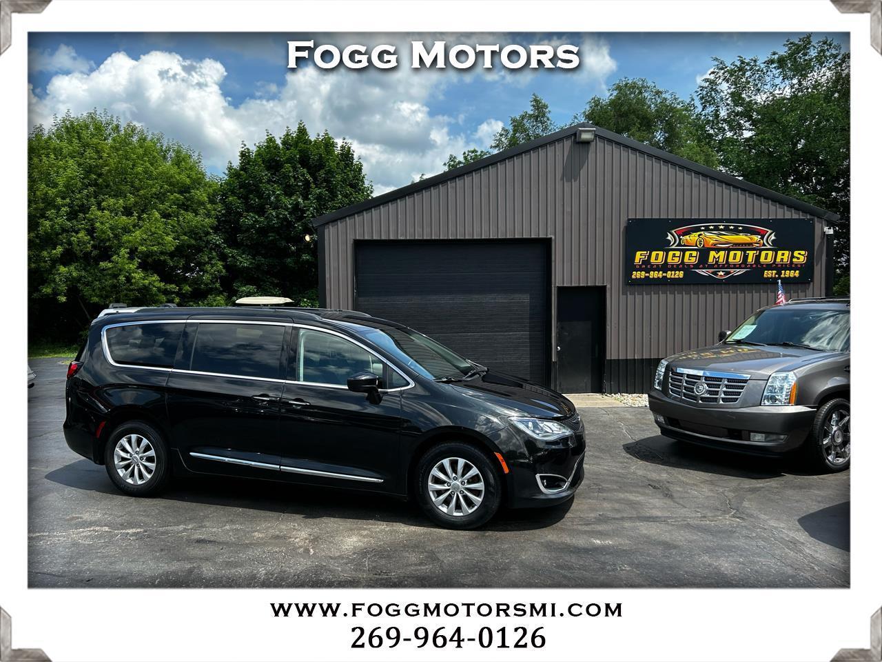 Chrysler Pacifica Touring-L 2017