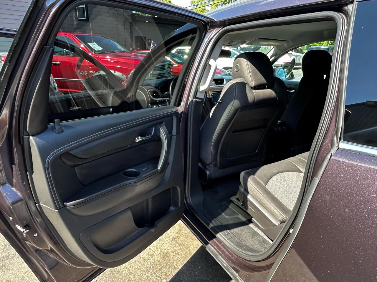 Chevrolet Traverse 1LT FWD 2015