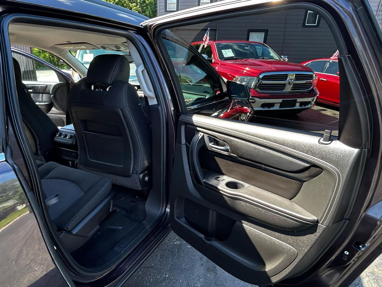 Chevrolet Traverse 1LT FWD 2015