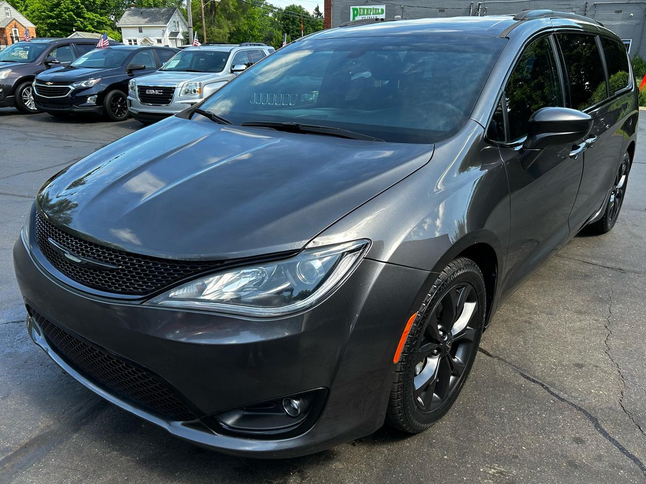 Chrysler Pacifica Touring Plus 2018