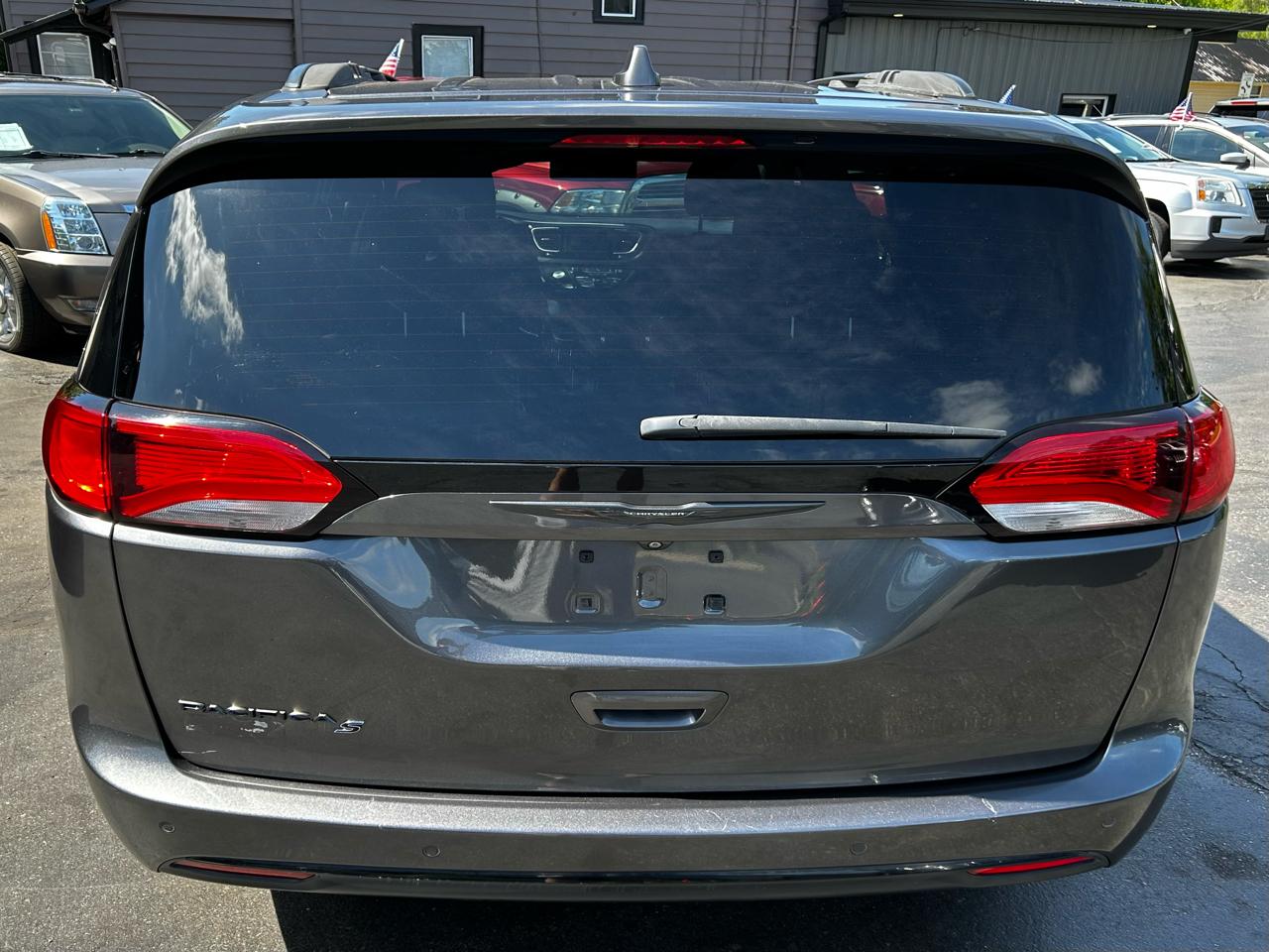 Chrysler Pacifica Touring Plus 2018