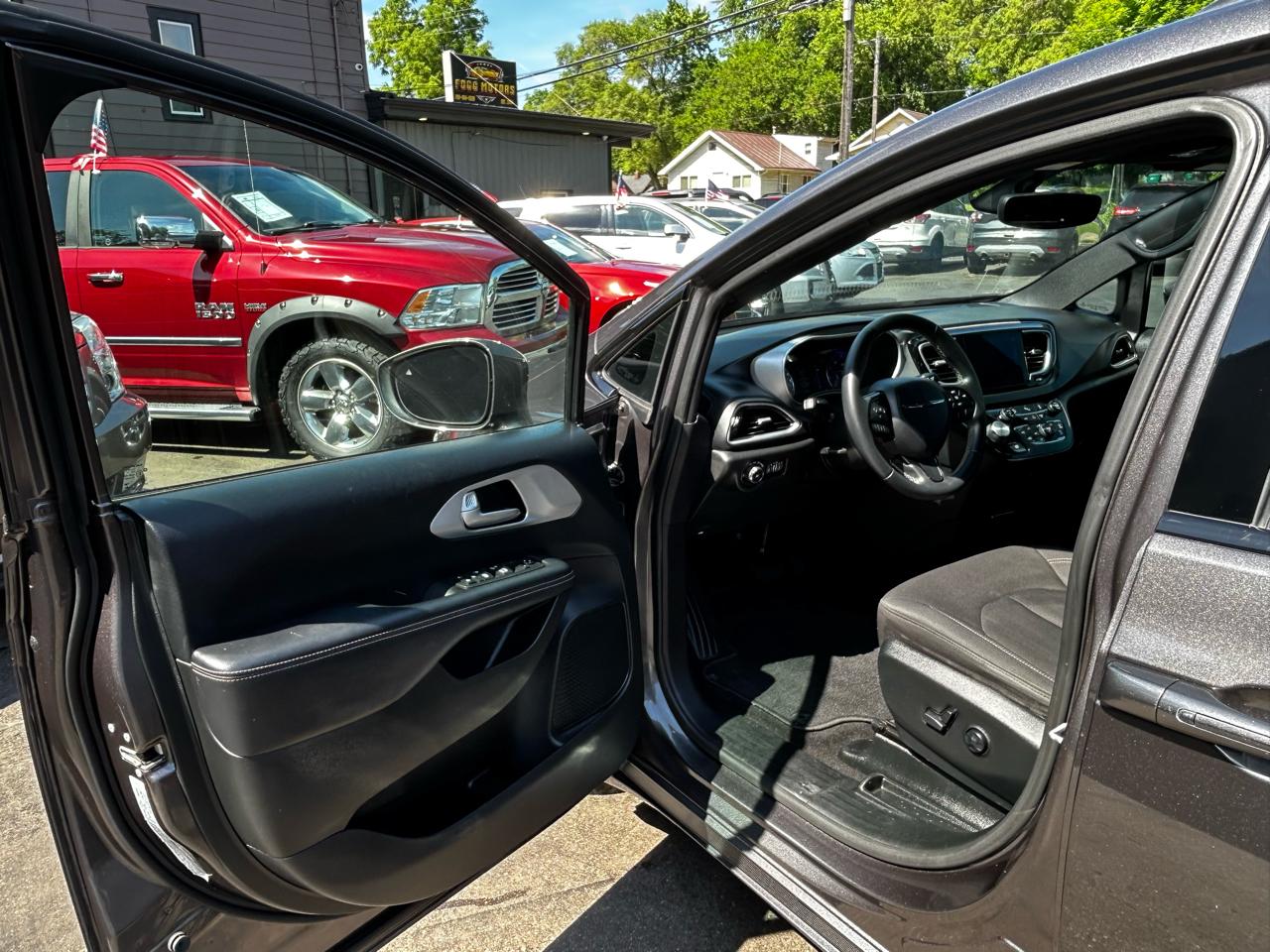 Chrysler Pacifica Touring Plus 2018