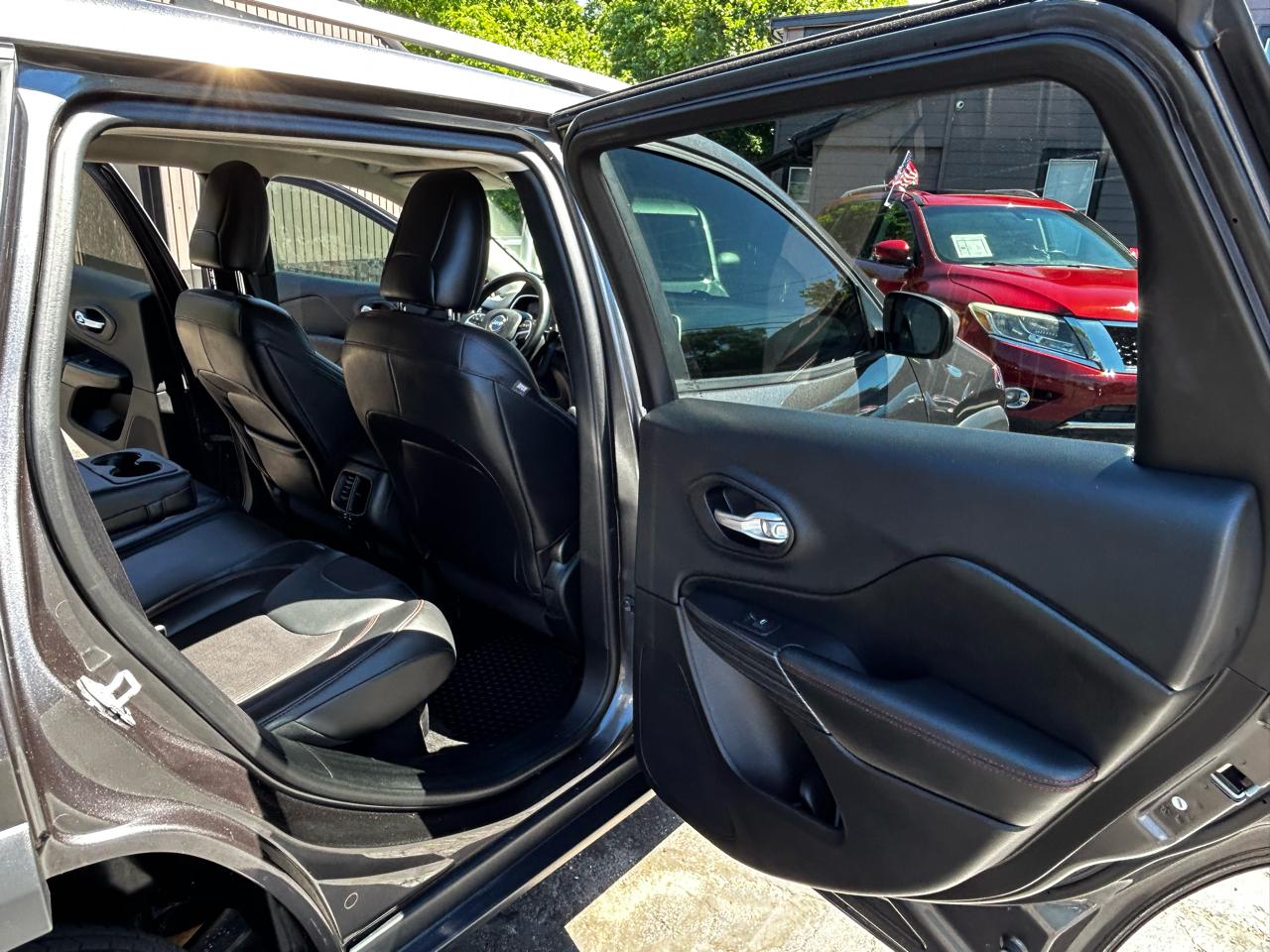 Jeep Cherokee Trailhawk 4WD 2015
