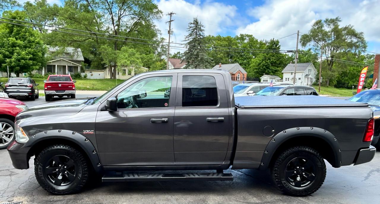 RAM 1500 ST Quad Cab 4WD 2015