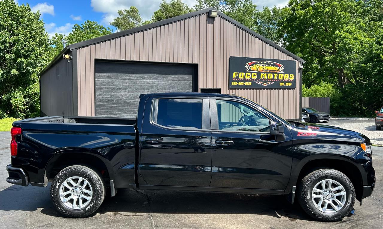 Chevrolet Silverado 1500 RST Crew Cab 4WD 2022