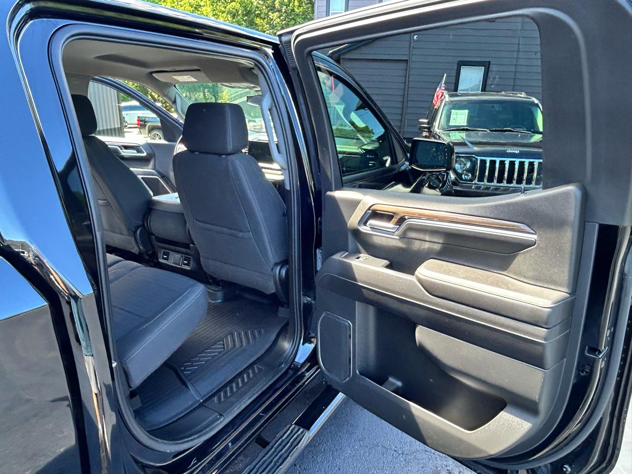 Chevrolet Silverado 1500 RST Crew Cab 4WD 2022