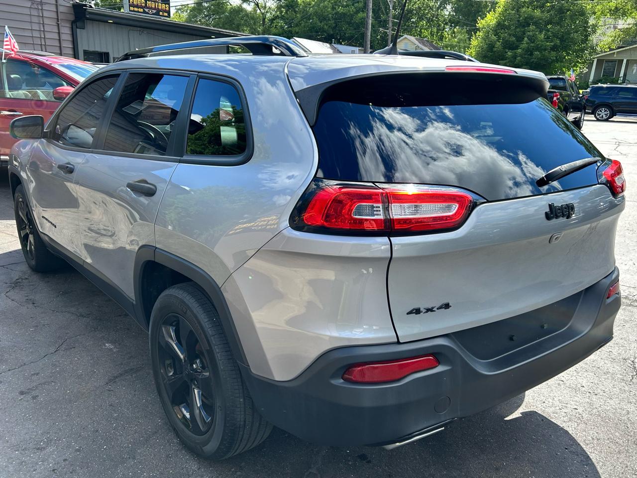 Jeep Cherokee Sport 4WD 2016