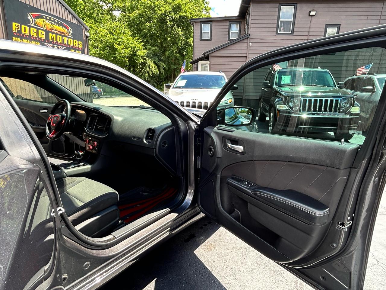 Dodge Charger SXT 2019