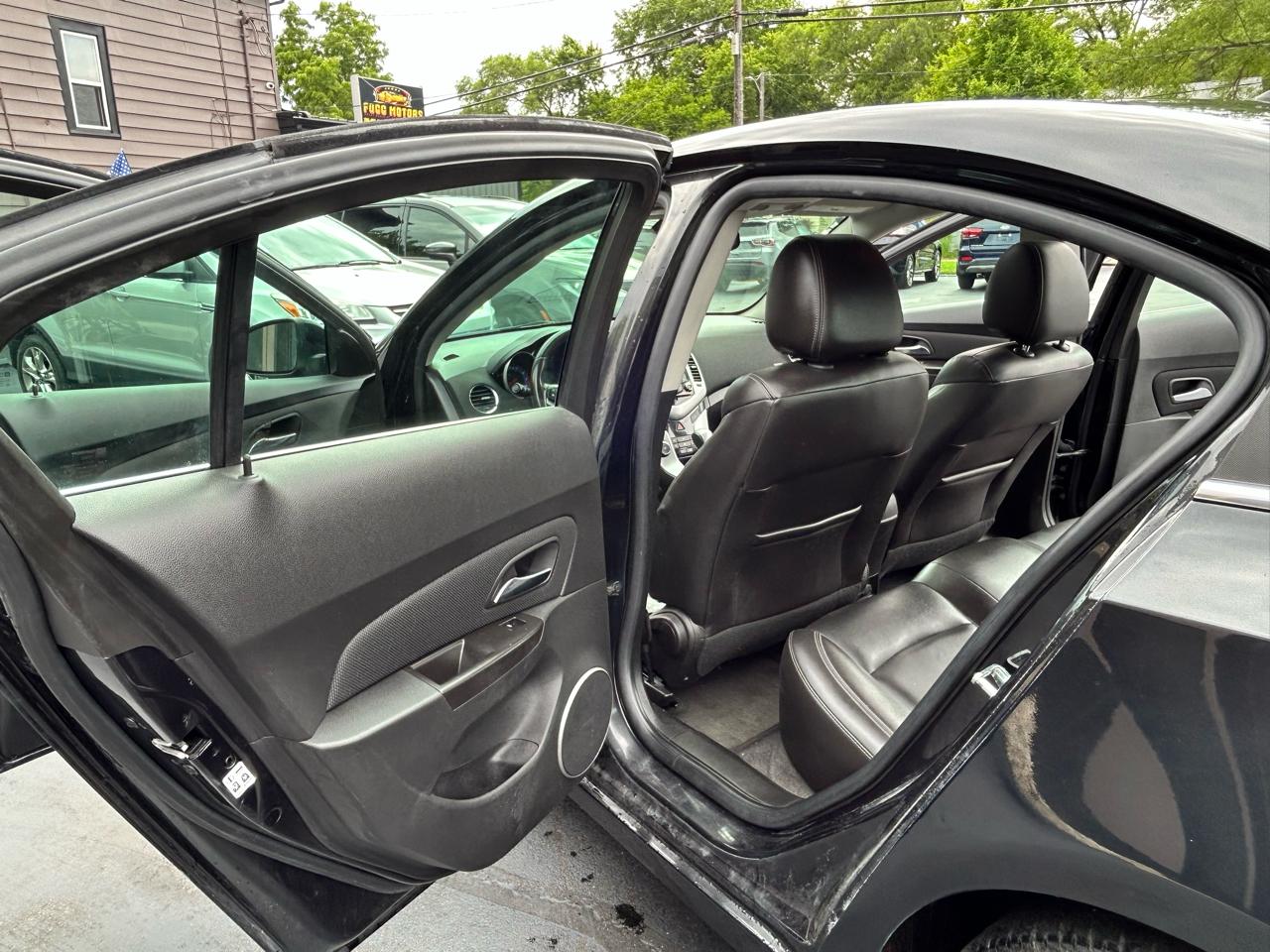 Chevrolet Cruze 2LT Auto 2015