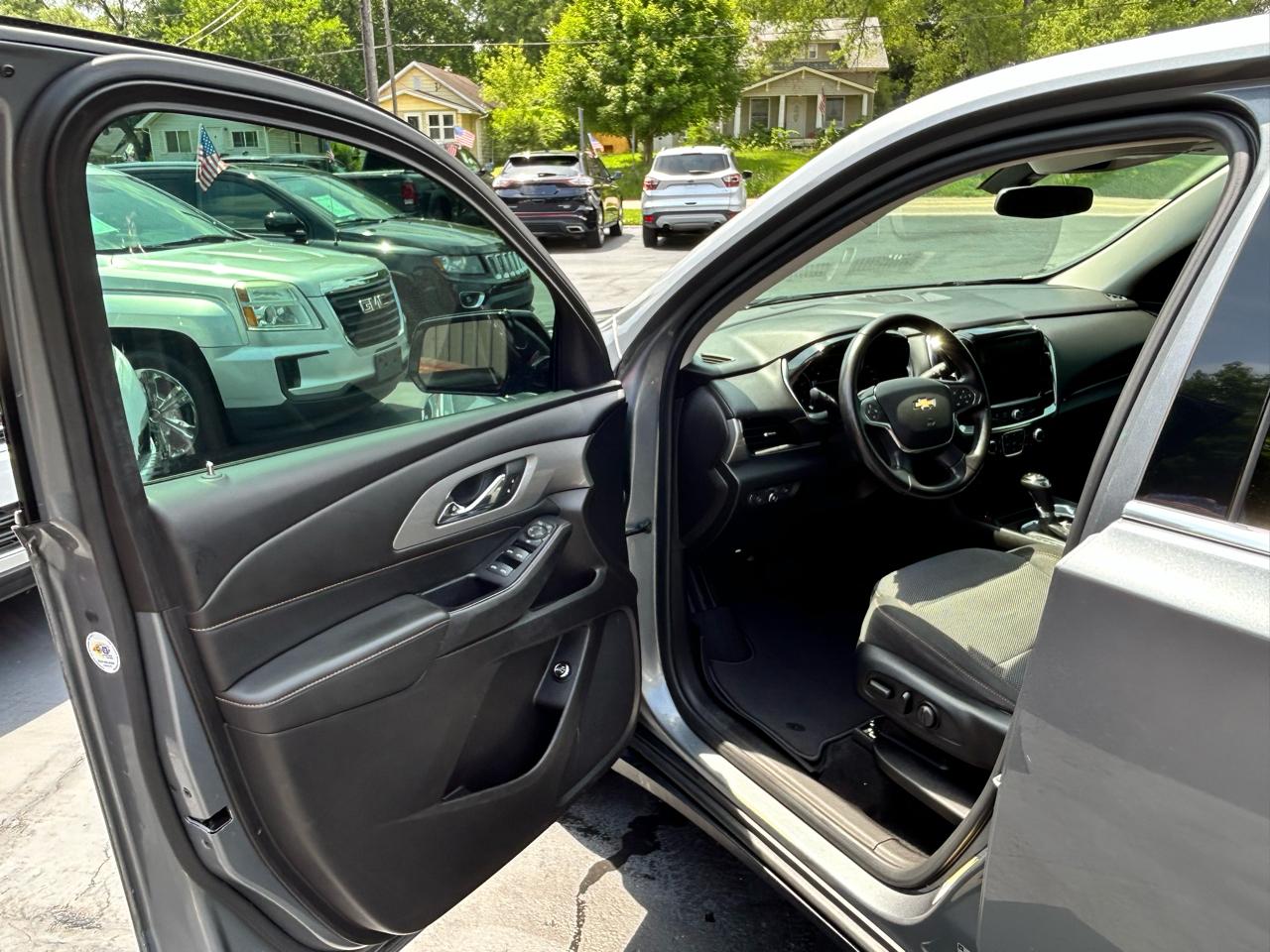 Chevrolet Traverse LT Cloth FWD 2018