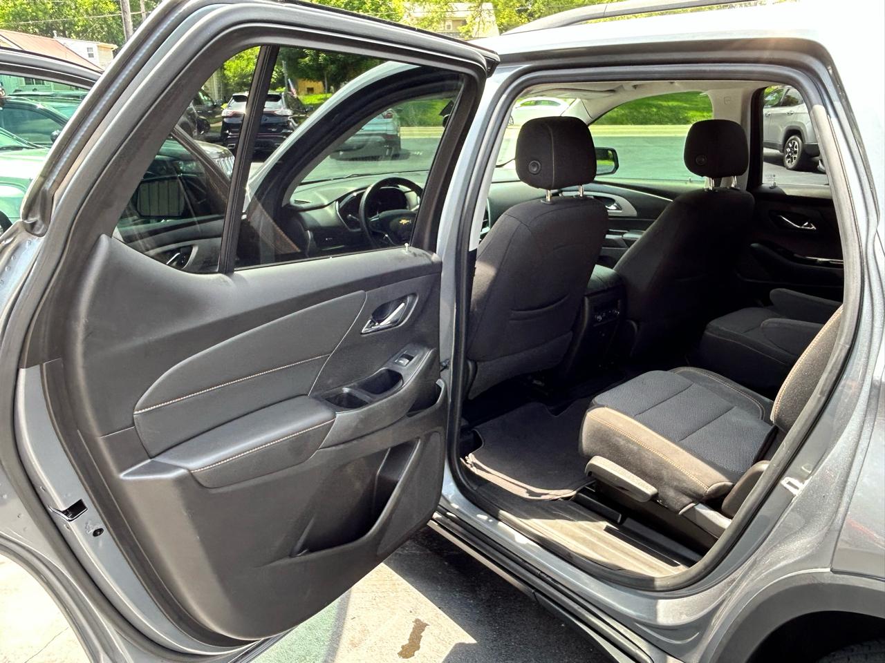 Chevrolet Traverse LT Cloth FWD 2018