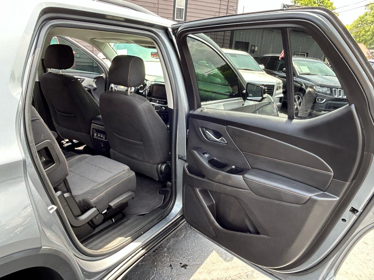 Chevrolet Traverse LT Cloth FWD 2018