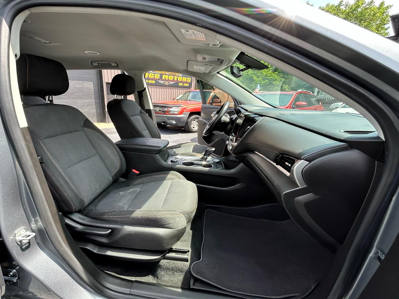 Chevrolet Traverse LT Cloth FWD 2018
