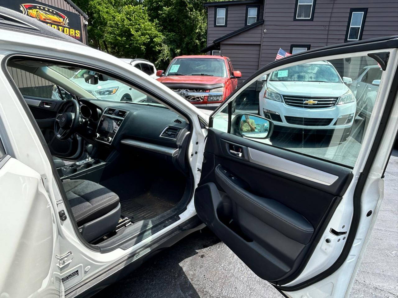 Subaru Outback 2.5i Premium 2018