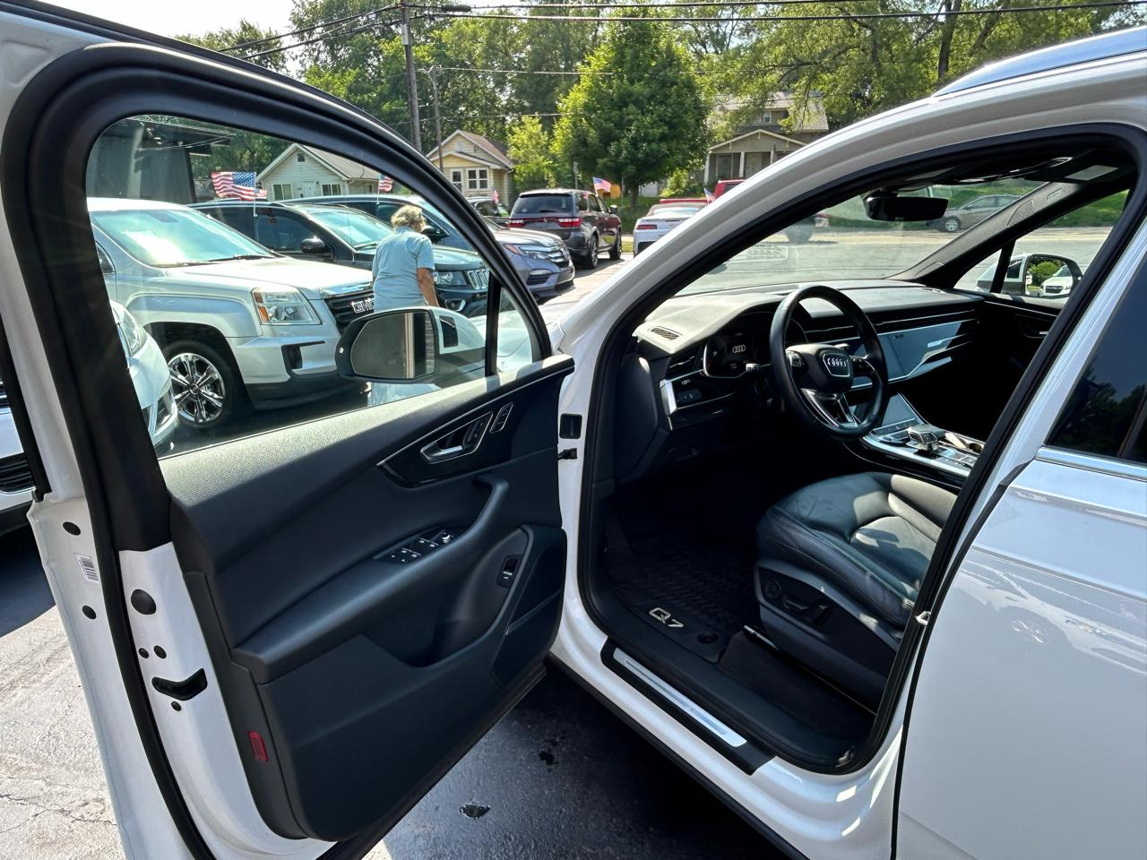 Audi Q7 Premium Plus 55 TFSI quattro 2021