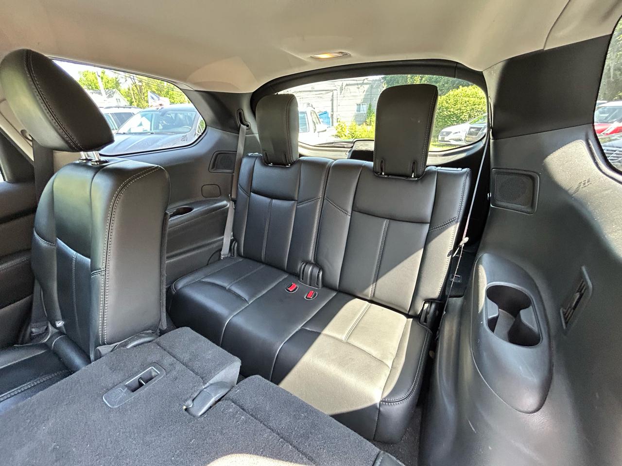 Nissan Pathfinder SV 4WD 2015