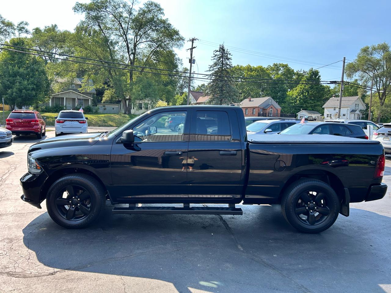 RAM 1500 4WD Quad Cab 140.5" Express 2014