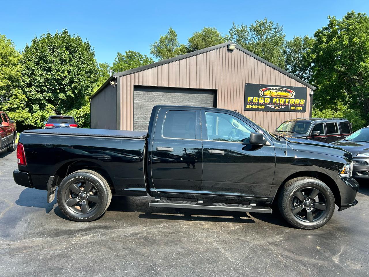 RAM 1500 4WD Quad Cab 140.5" Express 2014