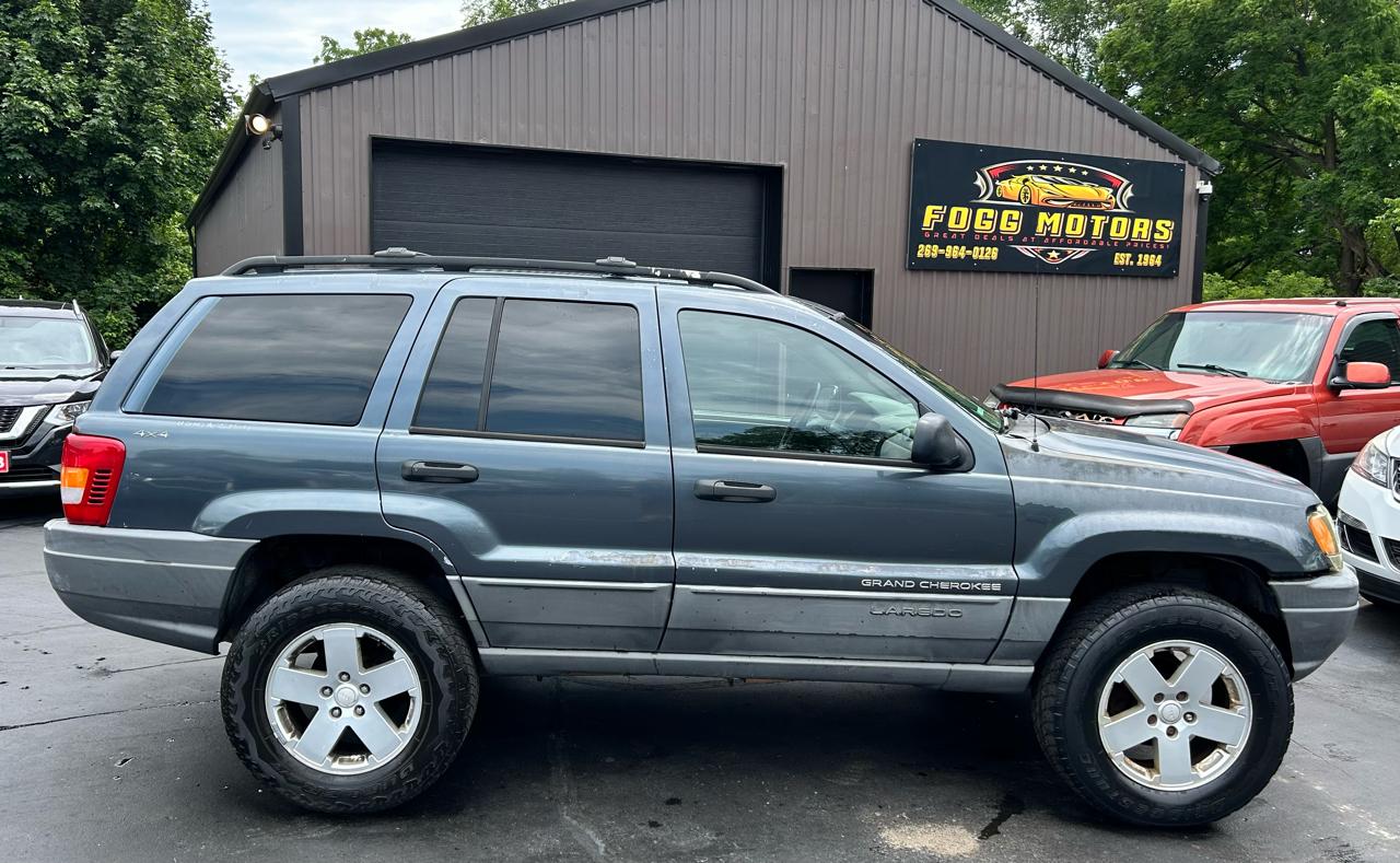 Jeep Grand Cherokee Laredo 4WD 2001