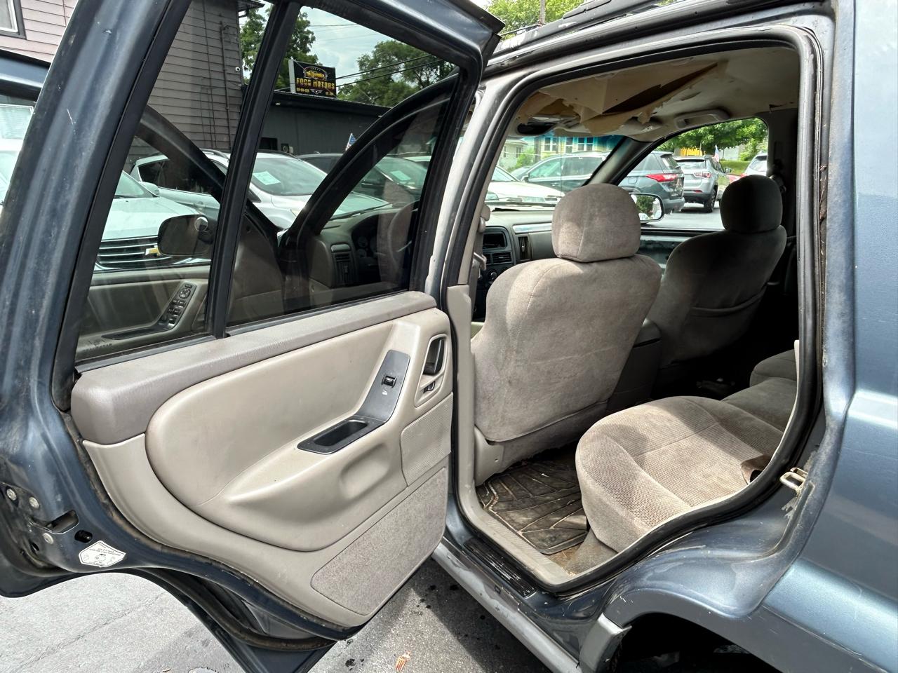 Jeep Grand Cherokee Laredo 4WD 2001