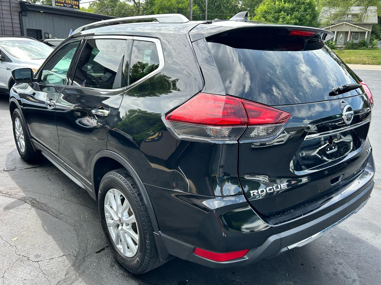Nissan Rogue SV AWD 2018